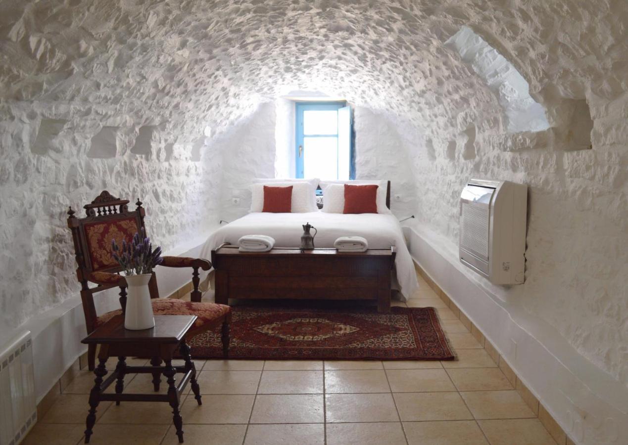 Lithos Stone Suites Areopoli Esterno foto