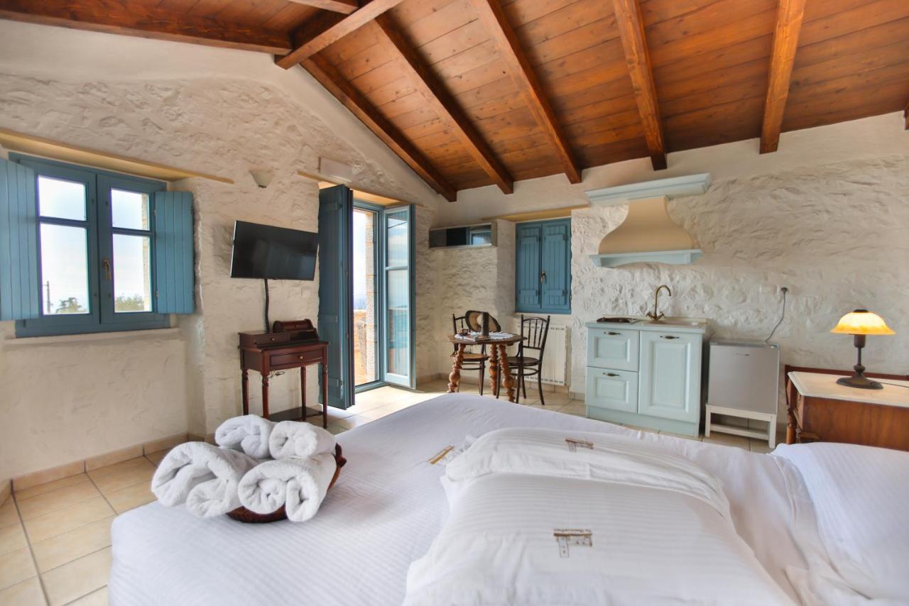 Lithos Stone Suites Areopoli Esterno foto