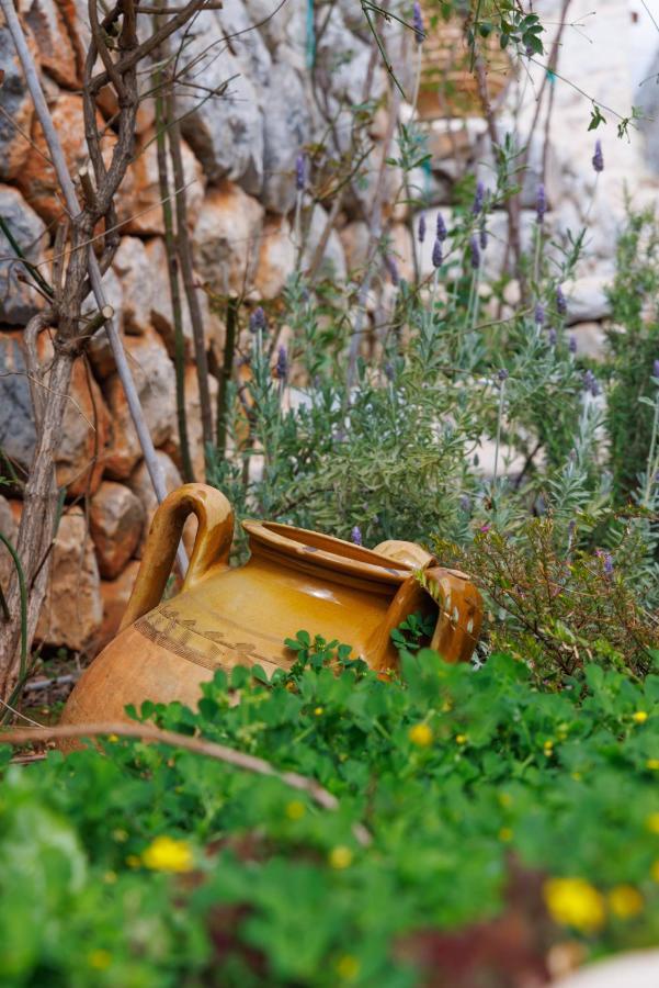 Lithos Stone Suites Areopoli Esterno foto